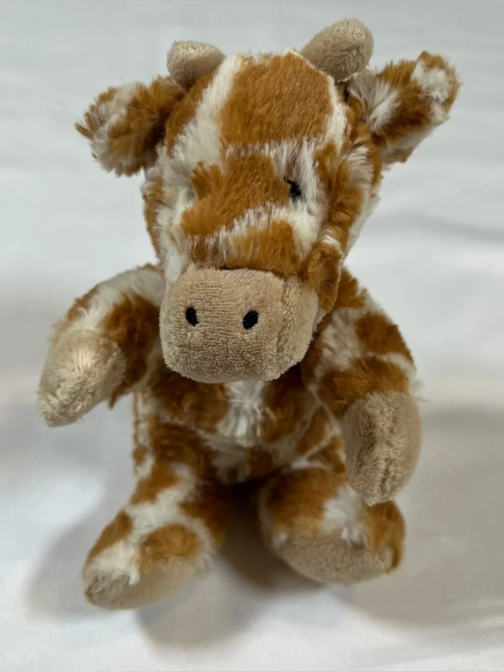 Retired Jellycat Bashful Giraffe Very Small Plush Stuffed Animal 6”